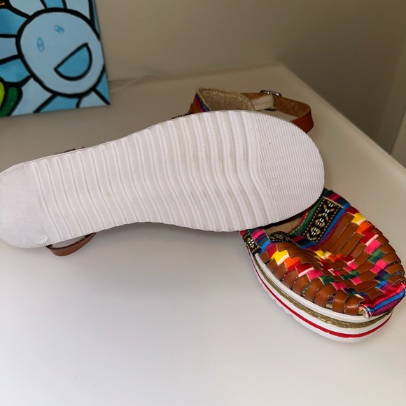 … - Picture 3 of 3